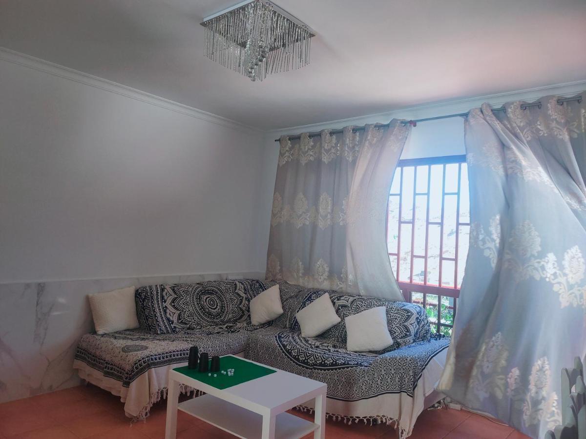 Big Villa Puerto Rico Streetfront With Private Saltwater Jacuzzi Pool, Bbq, Kitchen & 3 Terraces Near Shopping Center Exteriér fotografie
