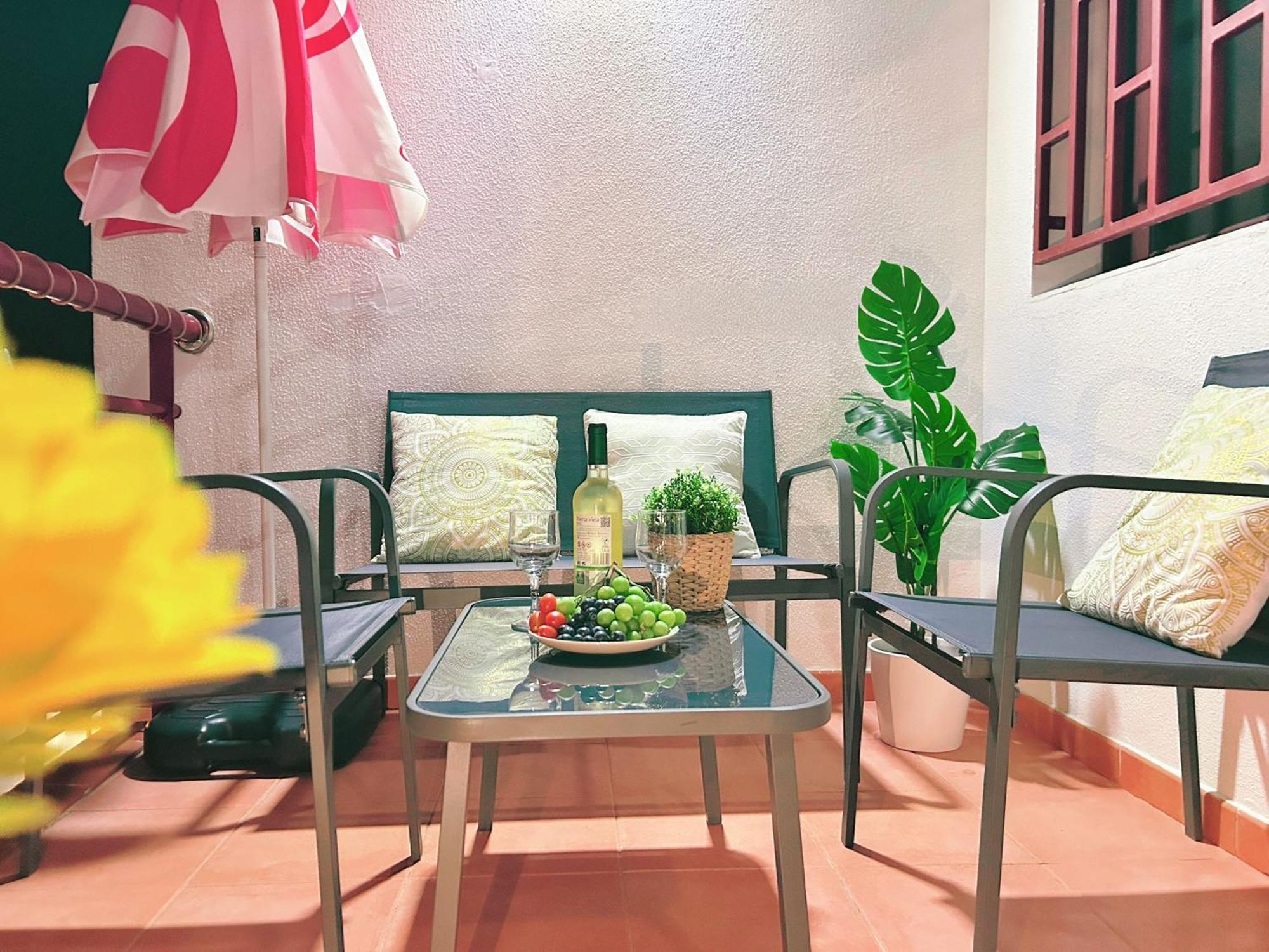 Big Villa Puerto Rico Streetfront With Private Saltwater Jacuzzi Pool, Bbq, Kitchen & 3 Terraces Near Shopping Center Exteriér fotografie